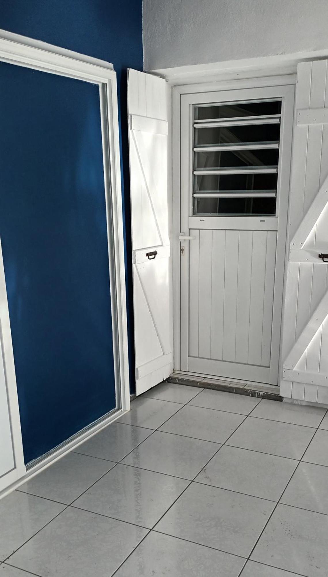 Chambre Climatisee Bouillante Exterior foto